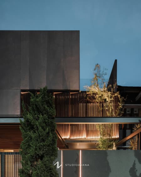 DK.52 HOUSE